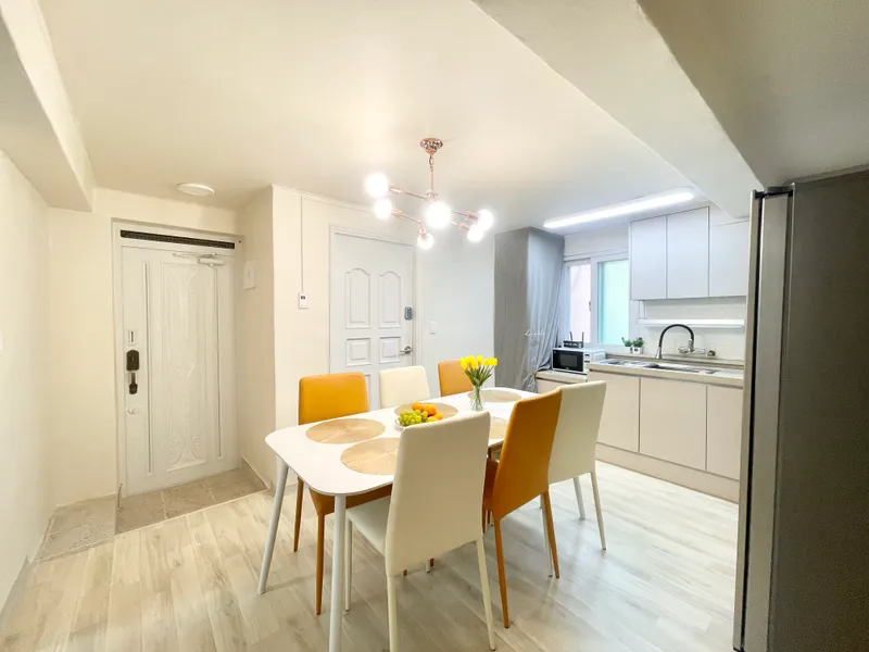 house image 3
