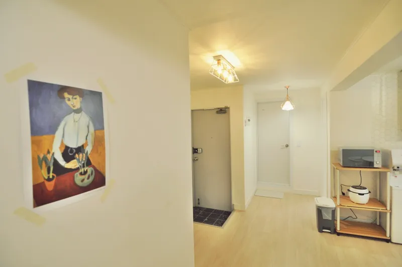 house image 3