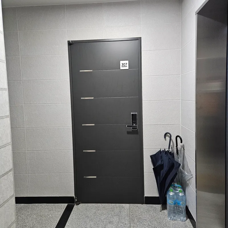 house image 6