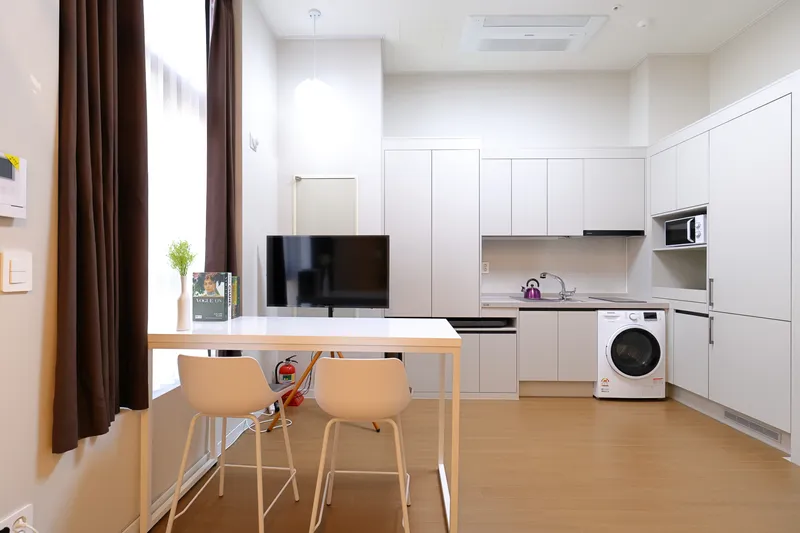Officetel Studio in Dongdaemun, Seoul — 38m², sleeps 2, 1 bath