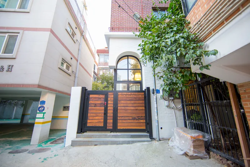 house image 17