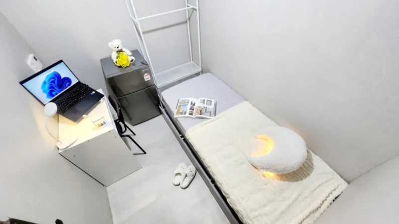 Micro-Studio in Nowon, Seoul — 6m², sleeps 1