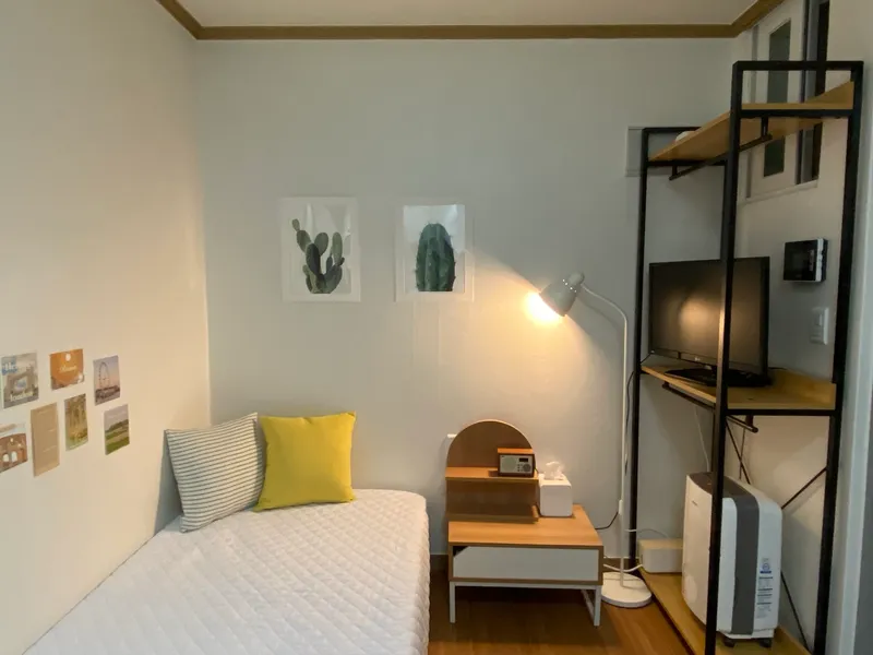 house image 0