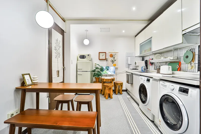 house image 3