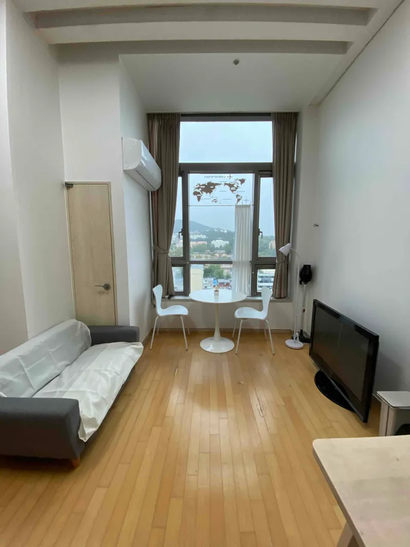 house image 1